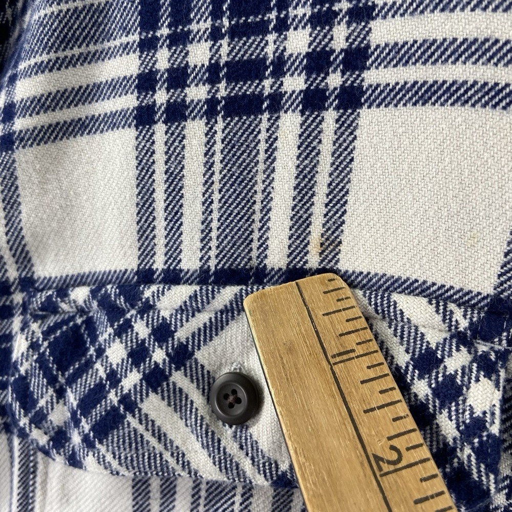 Patagonia Shirt men's Large Fjord Flannel Button Up Long Sleeve Organic Cotton - Picture 10 of 16